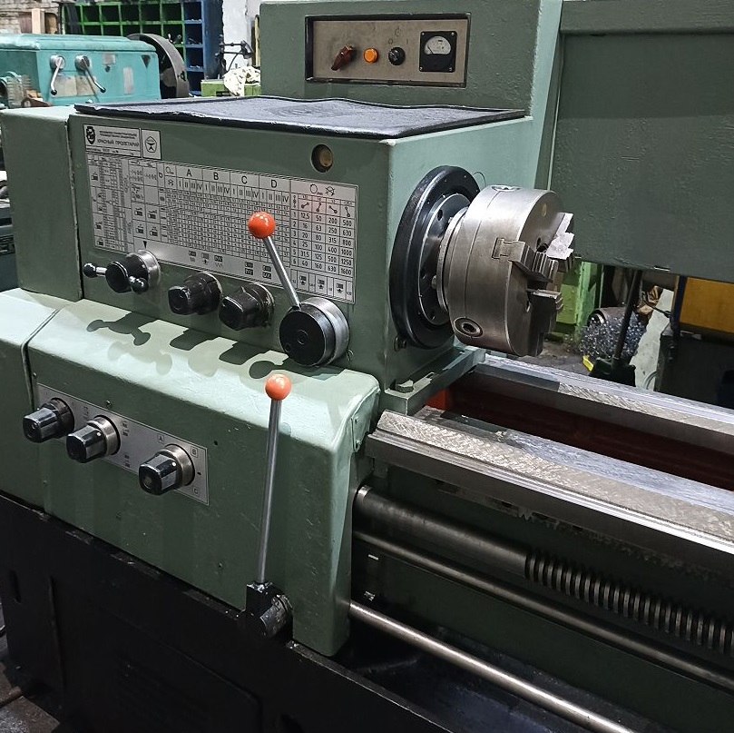 Станок токарно-винторезный <br> мод. 16К20 РМЦ-1400 мм.